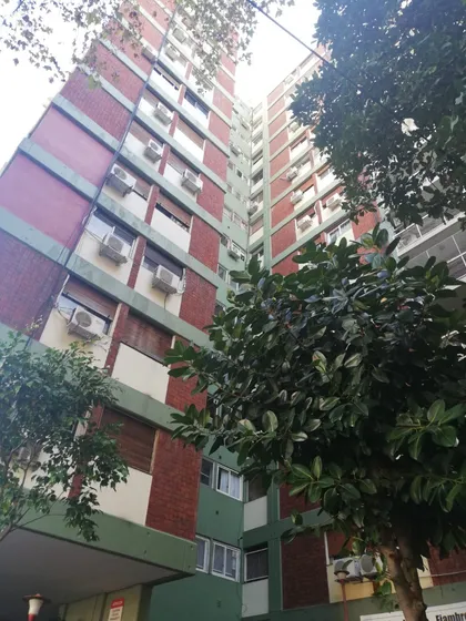4 Ambientes (2 Baños) Torre Todo Luz. Vista Abierta En Villa Crespo Zona Movistar Arena.  Dueña Directa. Apto Crédito.  
