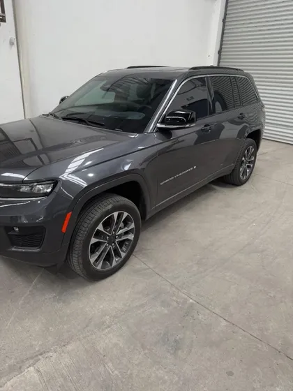 Jeep Grand Cherokee 4 X 4 Overland, Blindada Nivel V Plus 3.6 V6 Overland 4x4 At