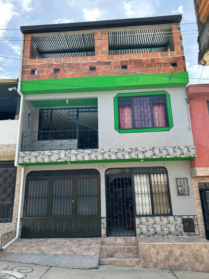 Se Vende Casa Ubicada En El Barrio Arkala, Valor Negociable