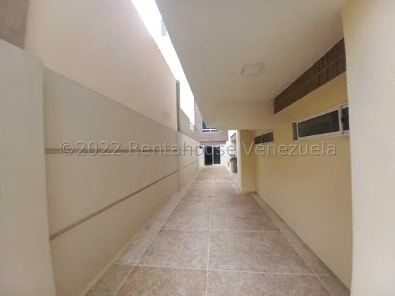  *jl/ Hermoso Y Cómodo Apartamento En Venta.  Barquisimeto  Zona Este,lara, Venezuela/ José López/#  25-5946 /  132 M² 