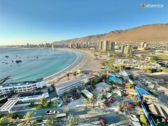 Departamento En Venta De 3 Dorm. En Iquique
