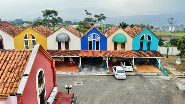 Casa En Venta En La Urbanización Buenaventura  La Castellana