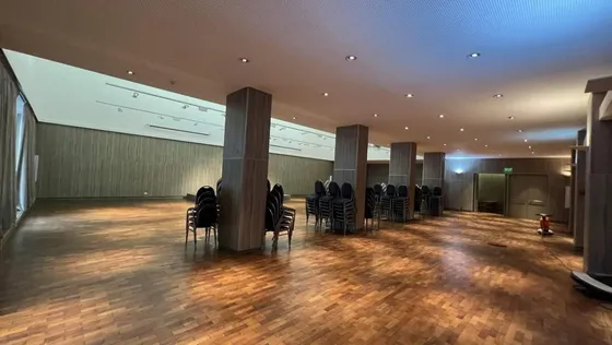 Imponente Auditorio En Venta B° Centro Bolsa De Comercio