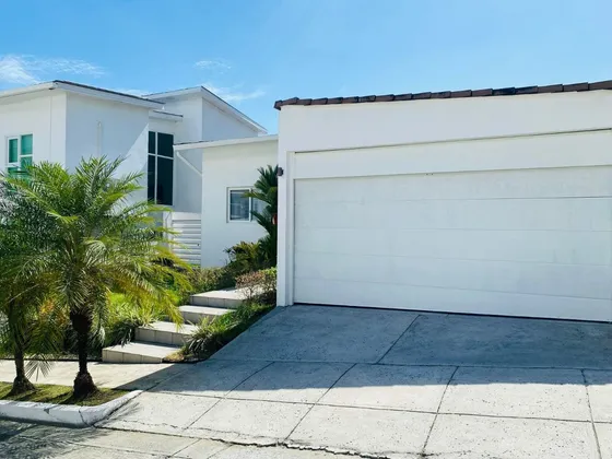Casa En Venta En Altos De Panamá 