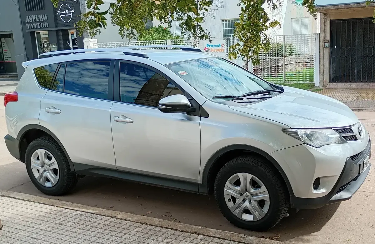 Toyota RAV4 2.0 4x2 Cvt