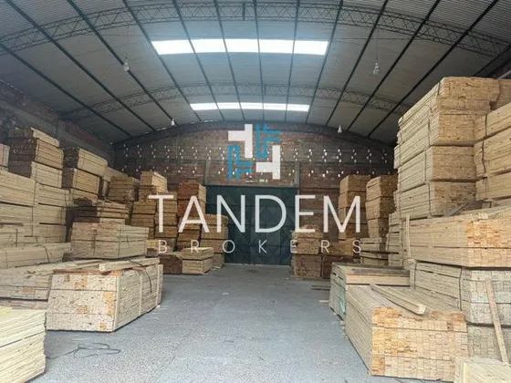 Galpón En  Alquiler