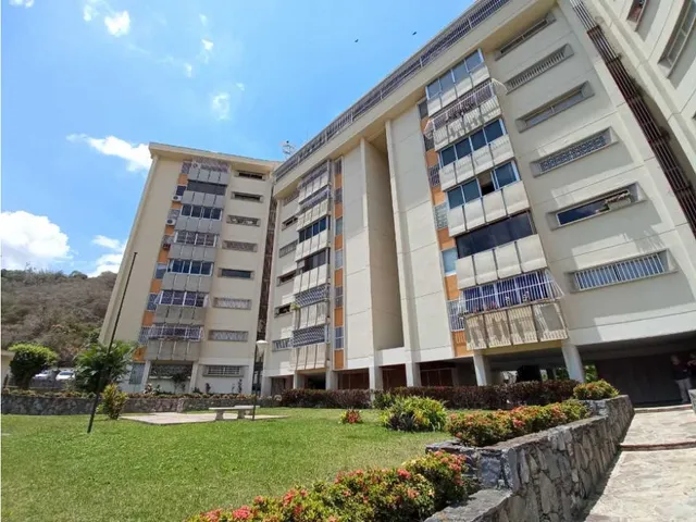 Se Vende 133m² 3h+serv/2b+serv/1p Colinas De Los Ruices