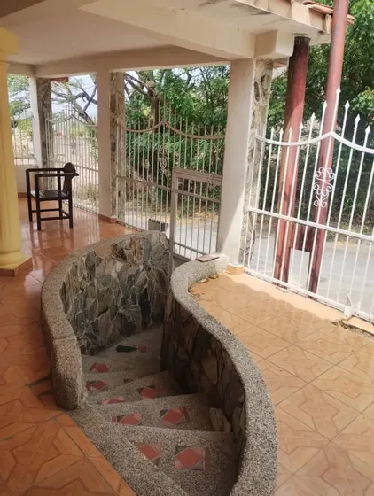 Se Ofrece En Venta Casa+anexo En Urb La Floresta - Guacara.am06