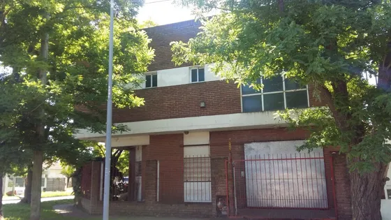 Alquiler Propiedad Comercial, Varios Rubros. Dueño Directo.