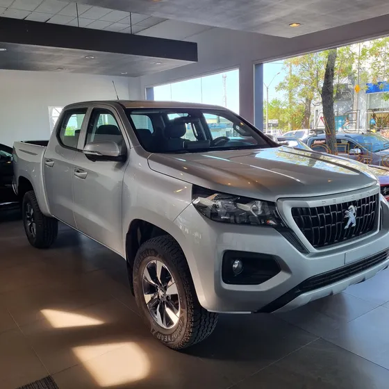 Peugeot Landtrek 2.2 Active 4x4 At