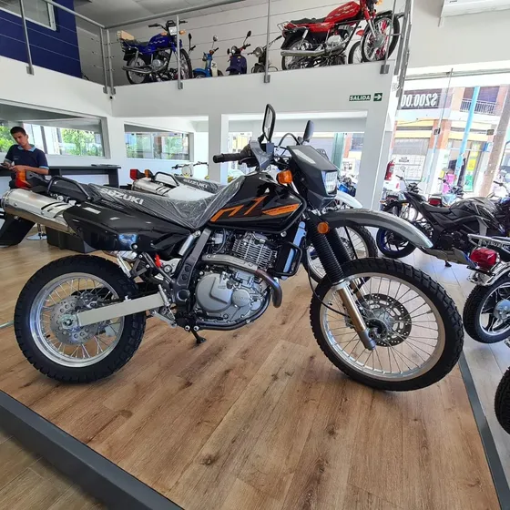 Suzuki Dr 650 2025 No Tornado No Voge Financio Permutas