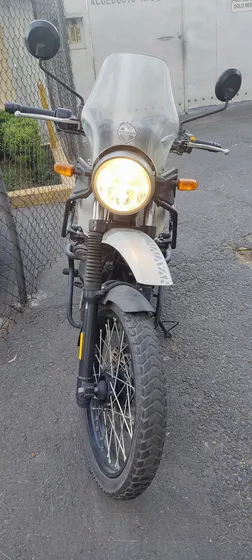 Color Blanco, 410cc, Único Dueño, Accesorios Al Corriente.