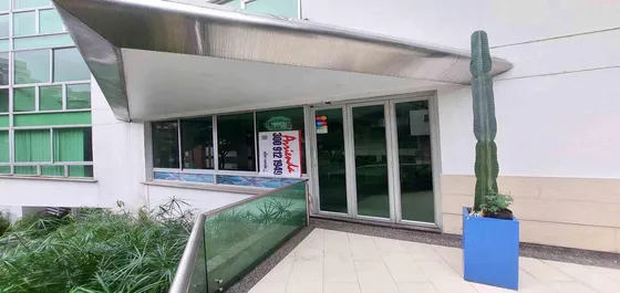 Local En Arriendo En Zona La Castellana/armenia (279060782).