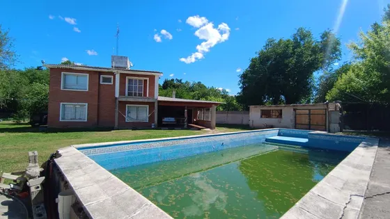 La Granja Centro  Excelente Propiedad Entorno Piscina
