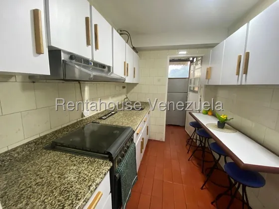 Oportunidad Agradable Y Amplio Apartamento En Alquiler En El Cafetal - Mls #25-24183 - Jca