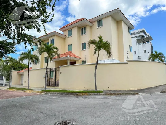 Casa En  Venta En Cancun