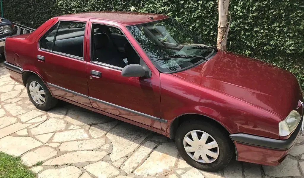 Renault R19 1.9 Red
