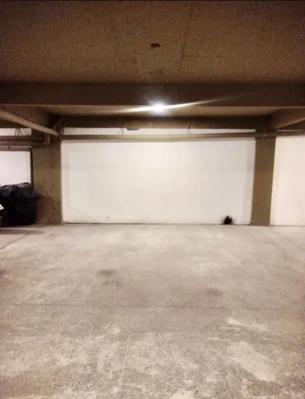 Venta De Cochera En Edificio De Categoria En Caseros