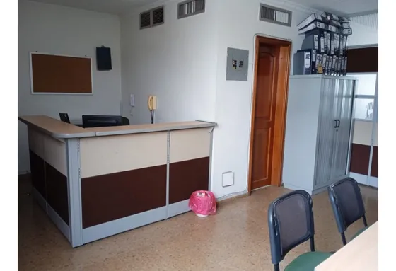 Arriendo. Oficina .barrio.san Vicente Norte De Cali