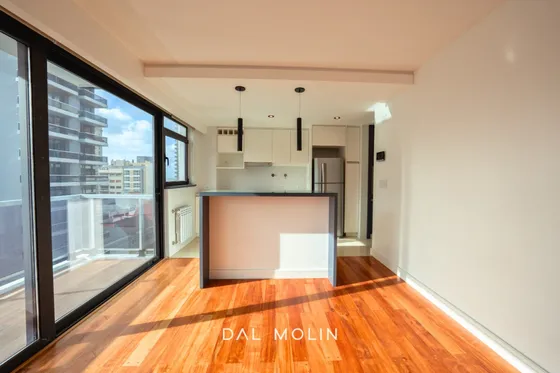 Departamento En Alquiler 24 Meses, La Perla. Piso Completo Con Vista Al Mar