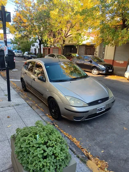Ford Focus 1.6 Edge Mp3