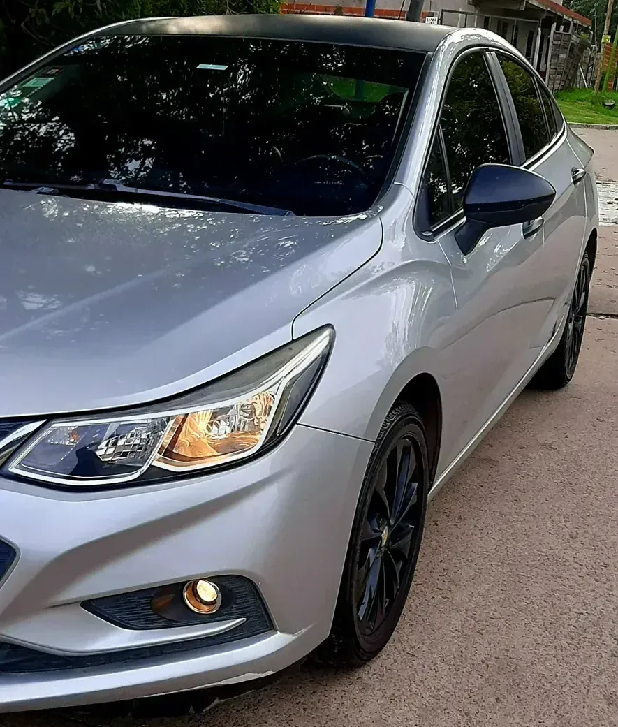 Chevrolet Cruze II 1.4 LT 153 HP
