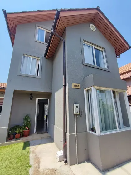 Casa En Venta En El Peral Puente Alto