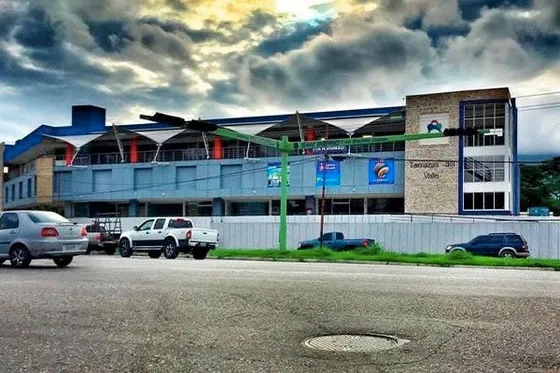 (hl28) Alquilo Local En El Centro Comercial Terrazas Del Valle 