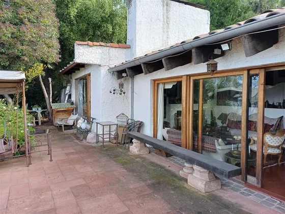 Casa En Venta De 4 Dorm. En Vitacura