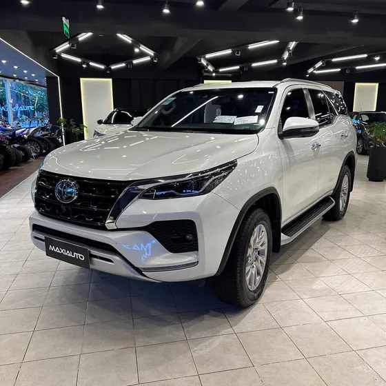 Toyota Sw4 2.8 Srx 177cv 4x4 7as At