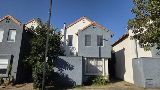 Casa En Venta | Metro Las Mercedes | 3d + 3b | Condominio
