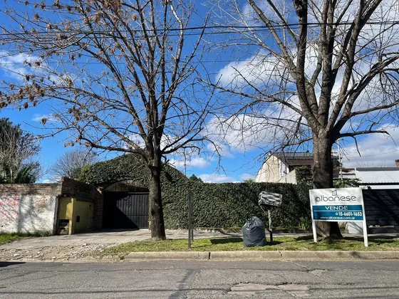 Casa - 4 Ambientes - Castelar Norte