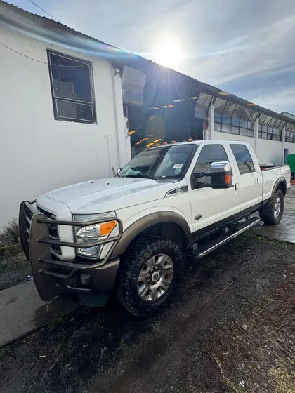 Ford F-250 6.7l Super Duty Cab Dob Diesel 4x4 At King Ranch