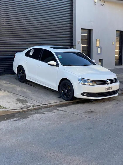 Volkswagen Vento 2.5 Luxury 170cv
