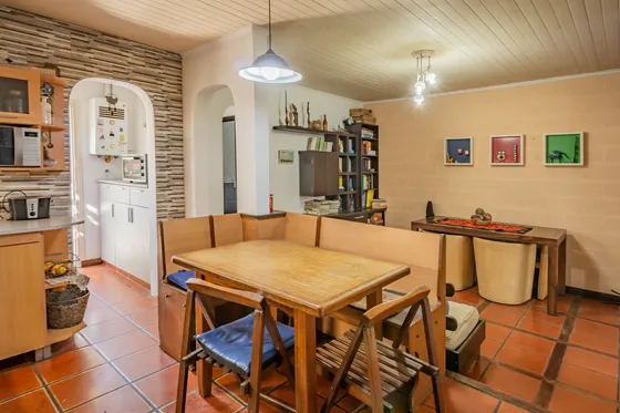 Casa Con Galpón Para Taller Y Jardín En Quilmes