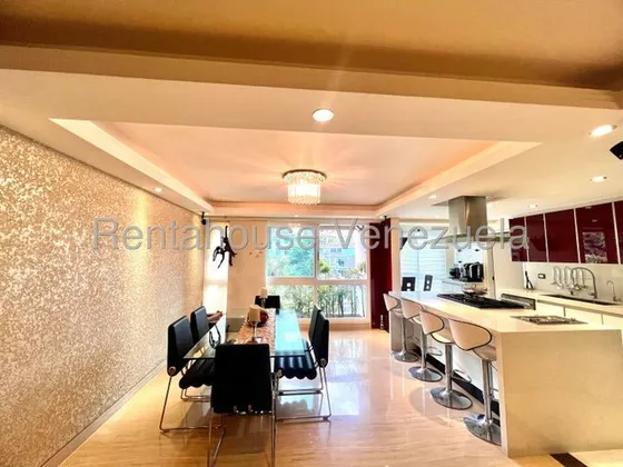 Apartamento En Alquiler Lomas De Las Mercedes 25-12759