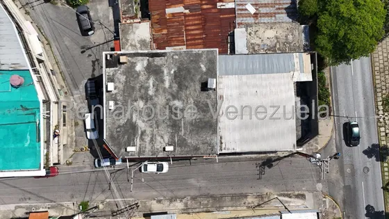 Oportunidad De Inversion Empresarios Edificio Comercial En Venta Deposito Oficinas Montacargas Ascensor De Carga Excelente Ubicacion Estef 25-11212