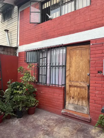 Casa En Venta! Pudahuel Cerca Av. La Estrella