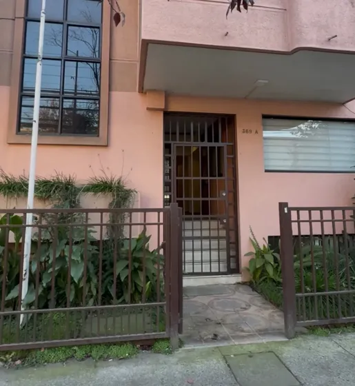Arriendo Local Oficina 4 Privados 2 Baño Cochrane Concepción