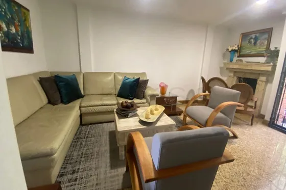 Casa En Venta En El Poblado. Cod V501056