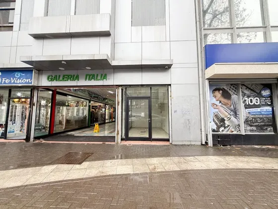 Local Comercial En Galería Italia, Concepción Centro