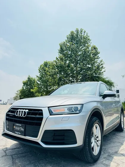 Audi Q5 2.0 L T Select Dsg