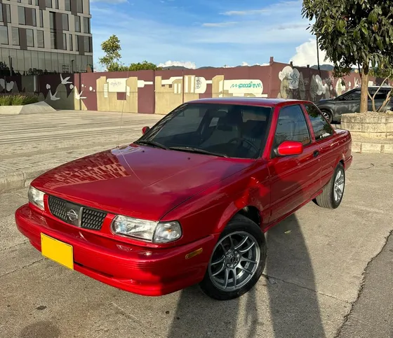 Nissan Sentra 1.6 B13 Std