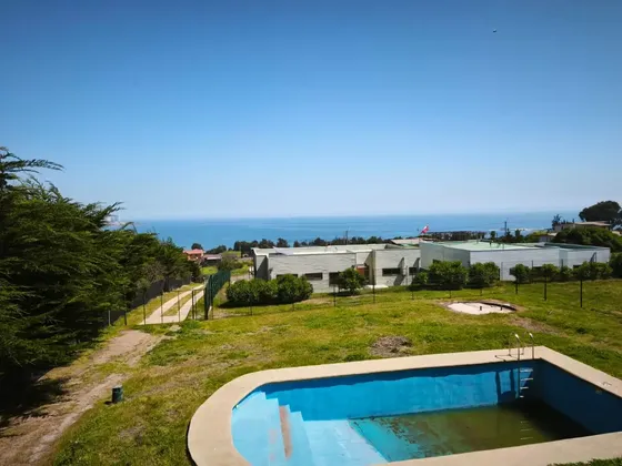 Gran Casa Con Espectacular Vista Al Mar, Piscina Mantagua