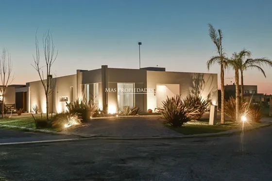 Casa En Venta En Canning Barrio Horizontes Al Sur