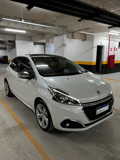 Peugeot 208 1.6 Urban Tech 16v Flex Aut. 5p