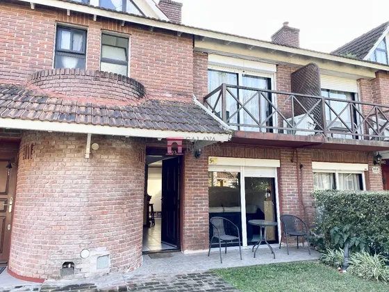 Venta - Duplex De Dos Dormitorios Y Tres Baños En Complejo Privado Maldonado Sho5166972
