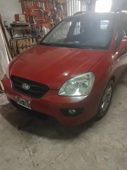 Kia Rondo 2.0 Crdi Mt 6v
