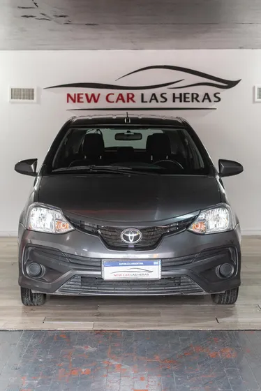 Toyota Etios 1.5 X 6mt