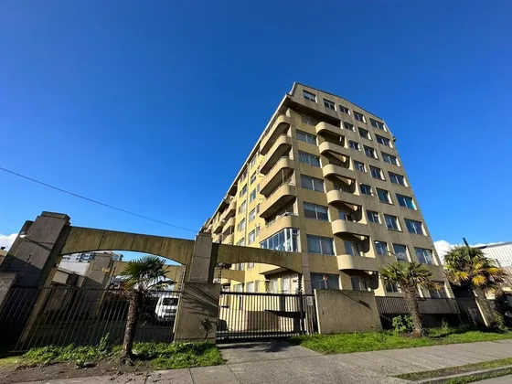 Departamento En Venta De 2 Dorm. En Concepción